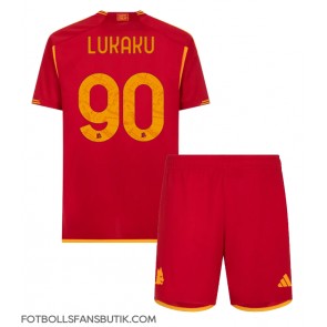 AS Roma Romelu Lukaku #90 Replika Hemmatröja Barn 2023-24 Kortärmad (+ Korta byxor)